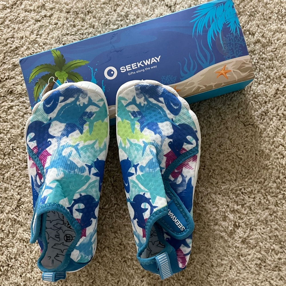 Kids Blue Shark-Print Water Shoes - Slip-On Comfort
